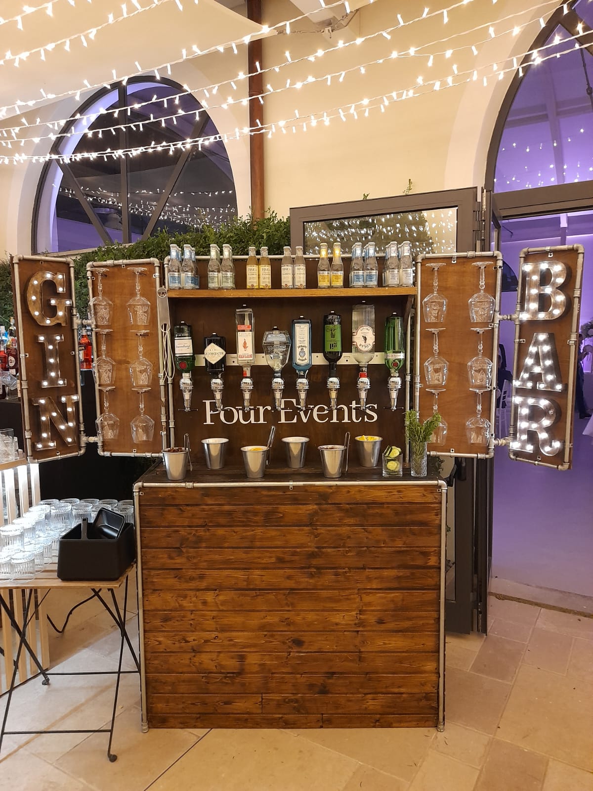 Gin Toniqueria Matrimonio lusso cocktail bar catering Roma Milano Firenze
