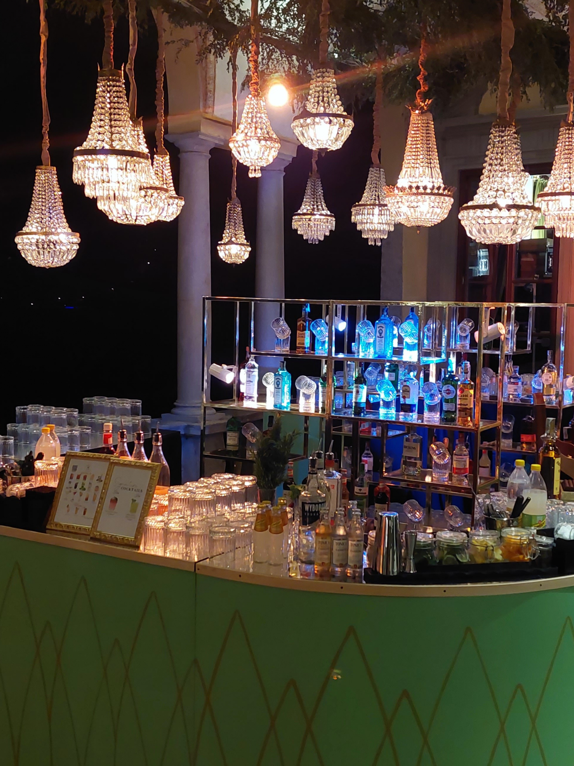 Luxury Bar Catering Lake Como Villa Pliniana Gin Bar
